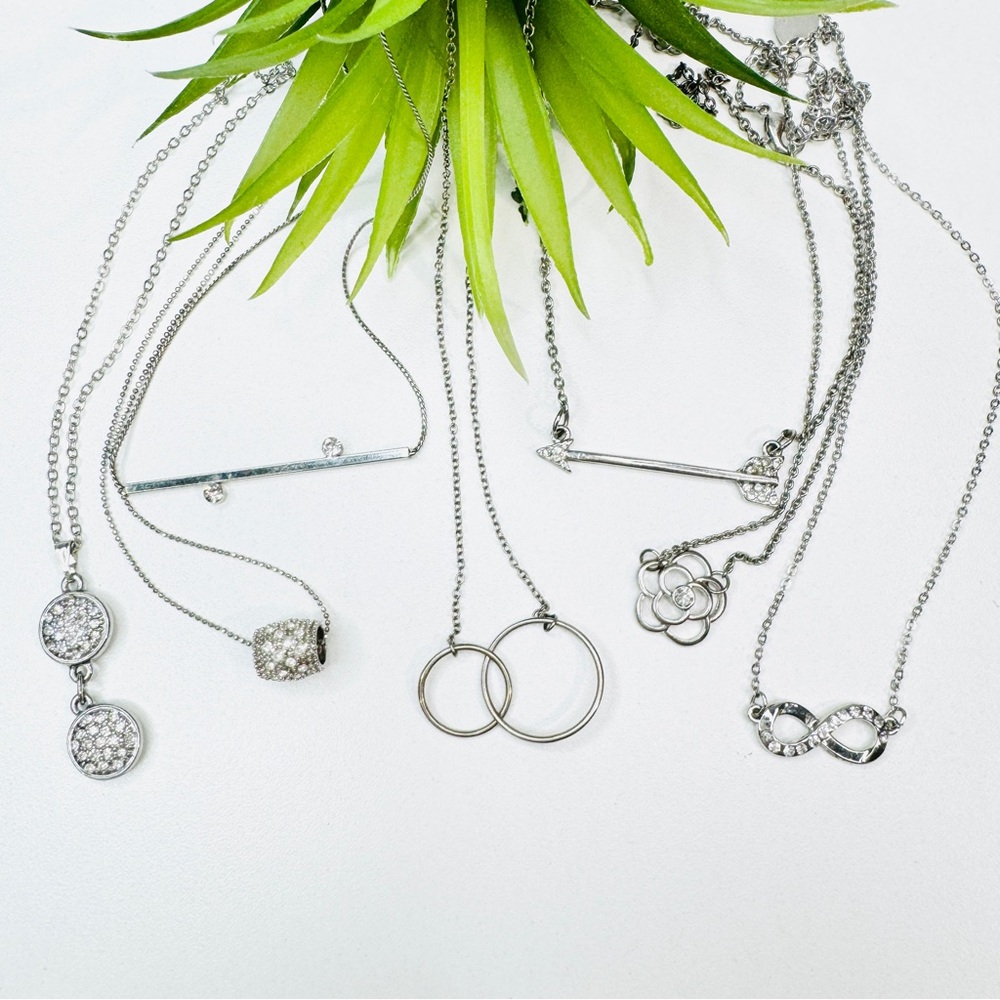 7pc Jewelry Bundle Lot - Silver Tone Minimalist Layered Necklaces